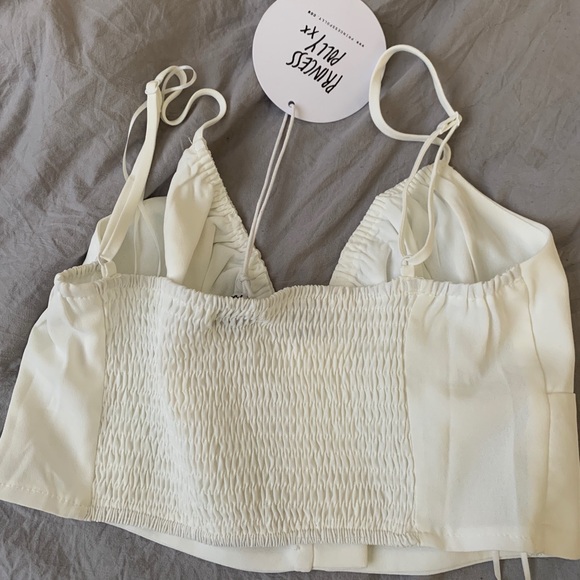 princess polly white top - Picture 3 of 3